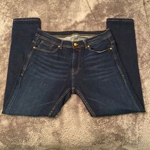 Zara Men’s Relaxed Fit Blue Jeans